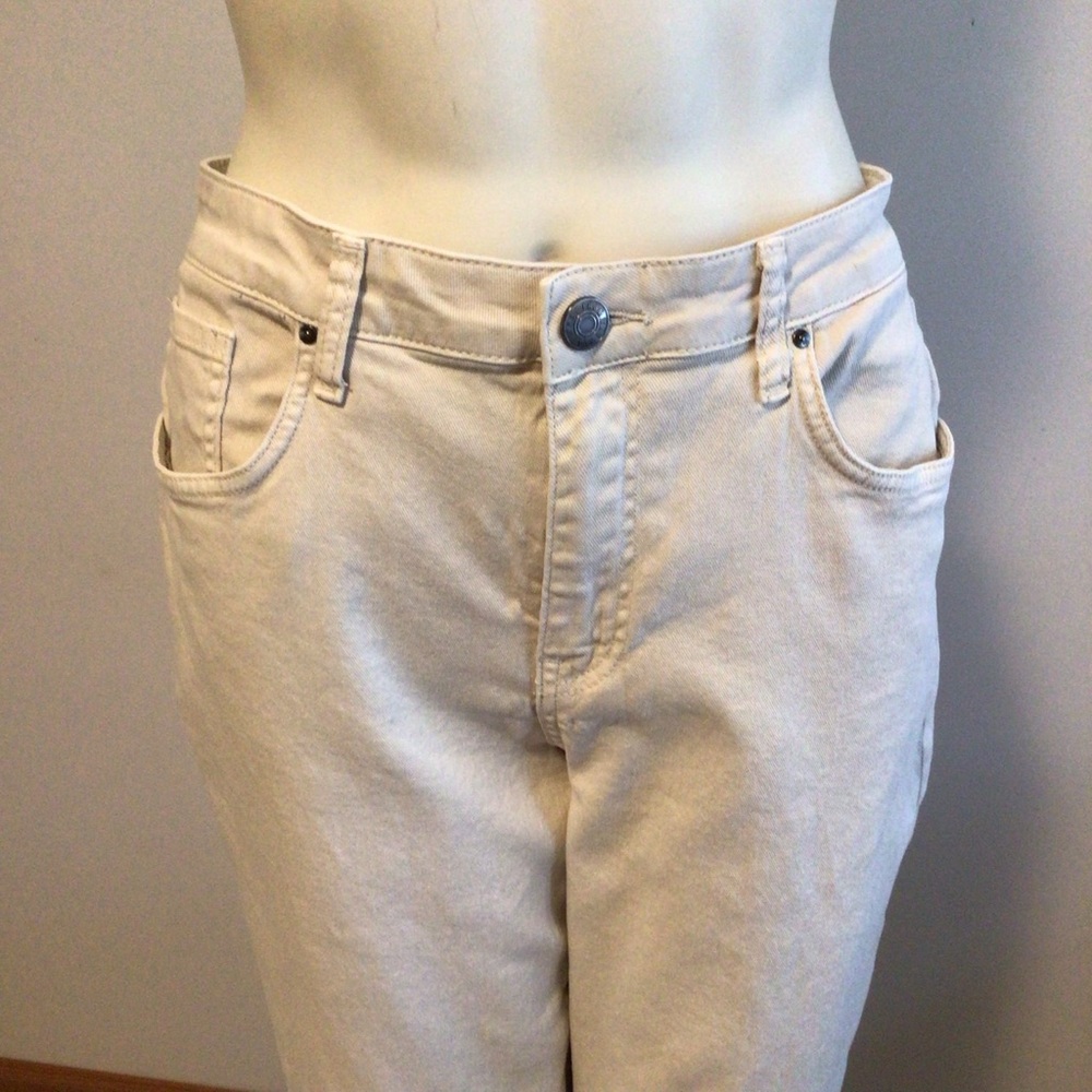 Kut from the Kloth Ashley Cream Barrel Jeans - Picture 3 of 16